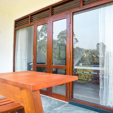 Duet Hearts Bed & Breakfast Ella Bagian luar foto