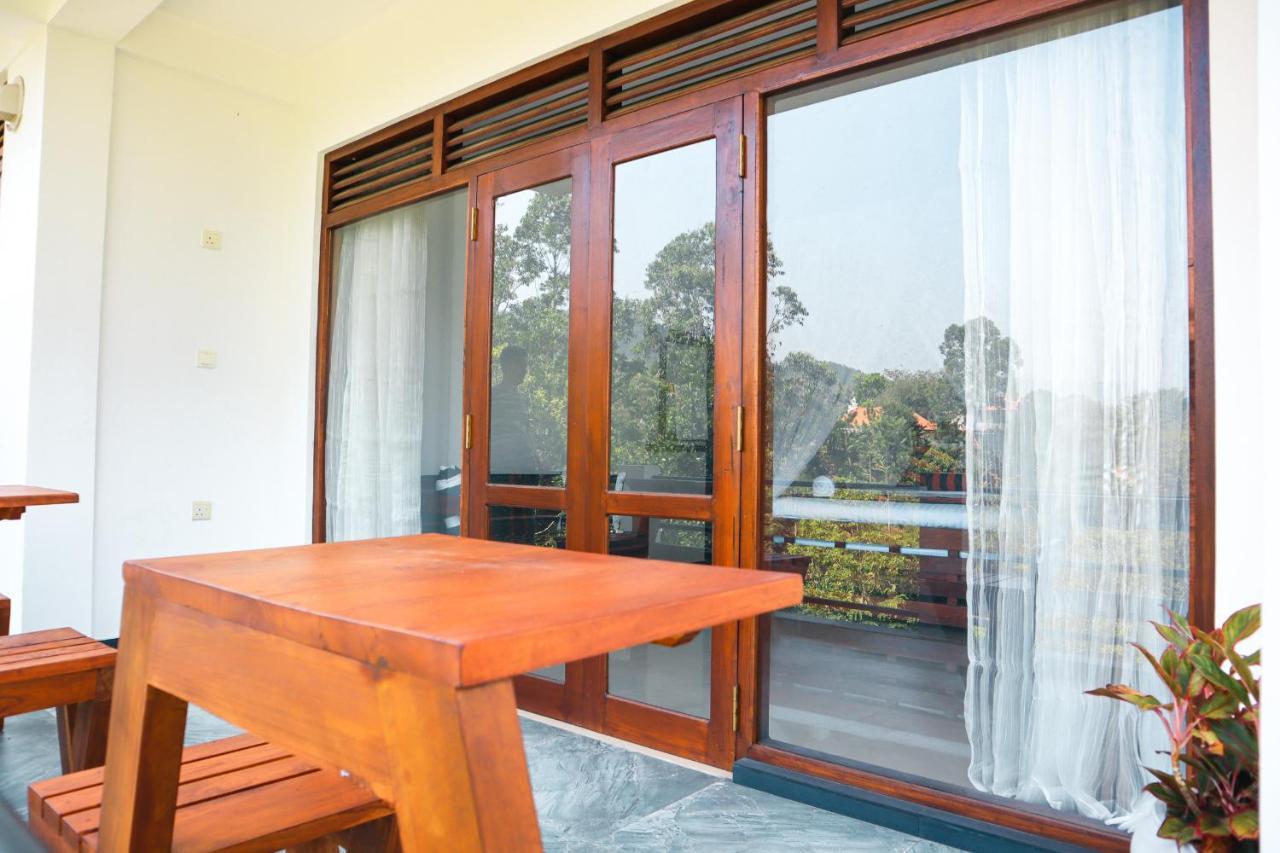 Duet Hearts Bed & Breakfast Ella Bagian luar foto